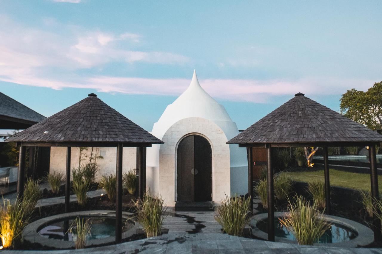 The Istana Uluwatu Exterior foto