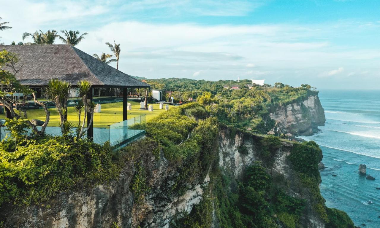 The Istana Uluwatu Exterior foto